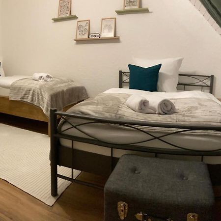 Anjas Appartement I Zentral I 81 Qm Stilvolle Geraeumige Wohnung I Parkplaetze Vorhanden Osnabrück Exterior foto